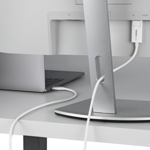 StarTech.com 6ft (2m) USB-C to DisplayPort 1.2 Cable, Bidirectional, 4K 60Hz, White Video Adapter Cord for Apple MacBook Pro / Air M1 M2 M3 M4, Mac Mini / Studio, Thunderbolt Compatible