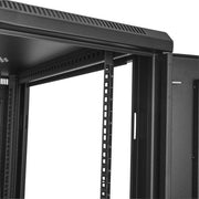 StarTech.com 18U Enterprise-Grade Server Rack Cabinet Kit, 19in Enclosed 4-Post Rack with Shelf and Cable Management, 29in (75cm) Mounting Depth, 992lb (450kg) Capacity