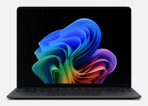 Microsoft Surface Laptop 8 13.8" Copilot+ PC Snapdragon 35 cm (13.8") Touchscreen 32 GB LPDDR5x-SDRAM 256 GB SSD Wi-Fi 7 (802.11be) Windows 11 Pro Black