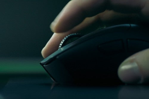 Razer DeathAdder V4 Pro mouse Gaming Right-hand RF Wireless + USB Type-C Optical 45000 DPI